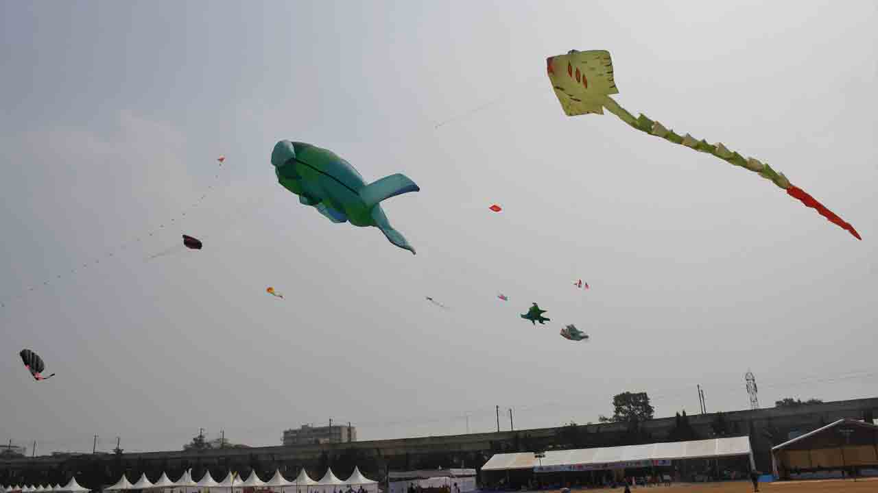 పరేడ్‌ గ్రౌండ్‌లో కైట్‌ ఫెస్టివల్‌