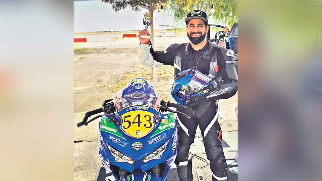 రేసింగ్‌ చాంప్‌ సాయిదీప్‌