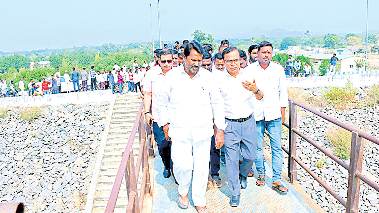 రైతులకు సాగు నీటి ఇబ్బందులు రానివ్వం