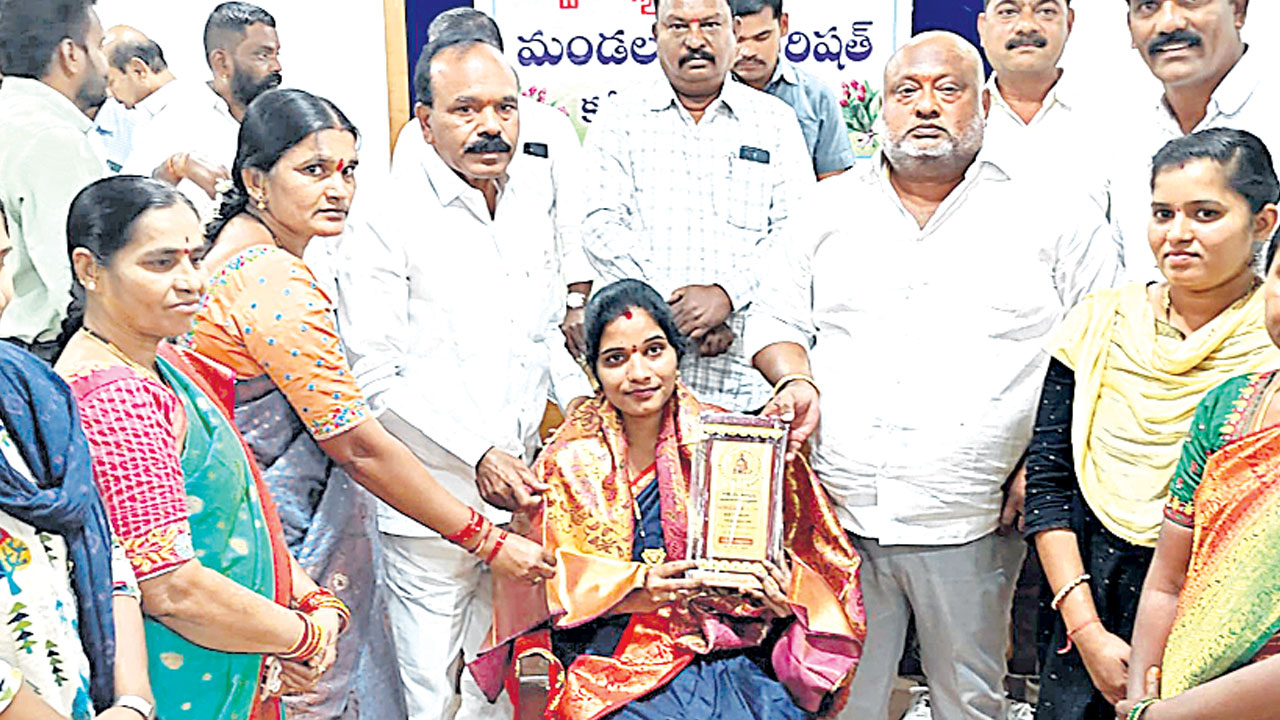 సమస్యల పరిష్కారమే ధ్యేయంగా పని చేయాలి