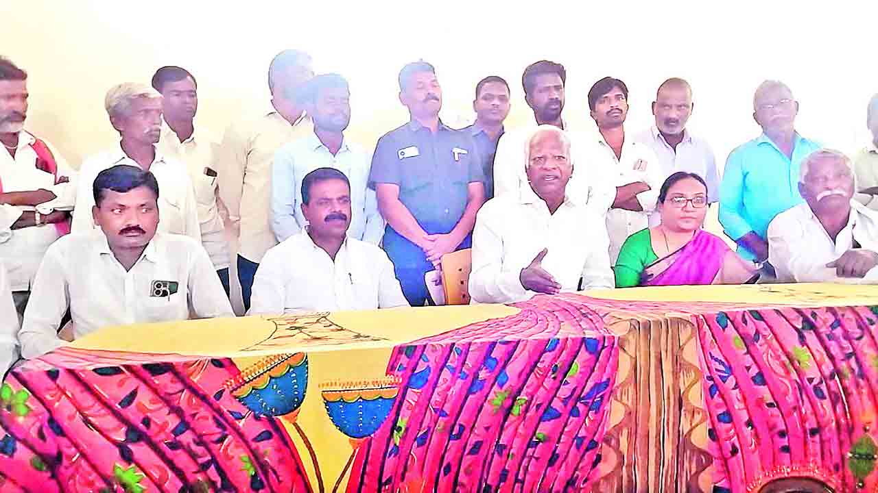 హామీల అమలులో కాంగ్రెస్‌ నిర్లక్ష్యం