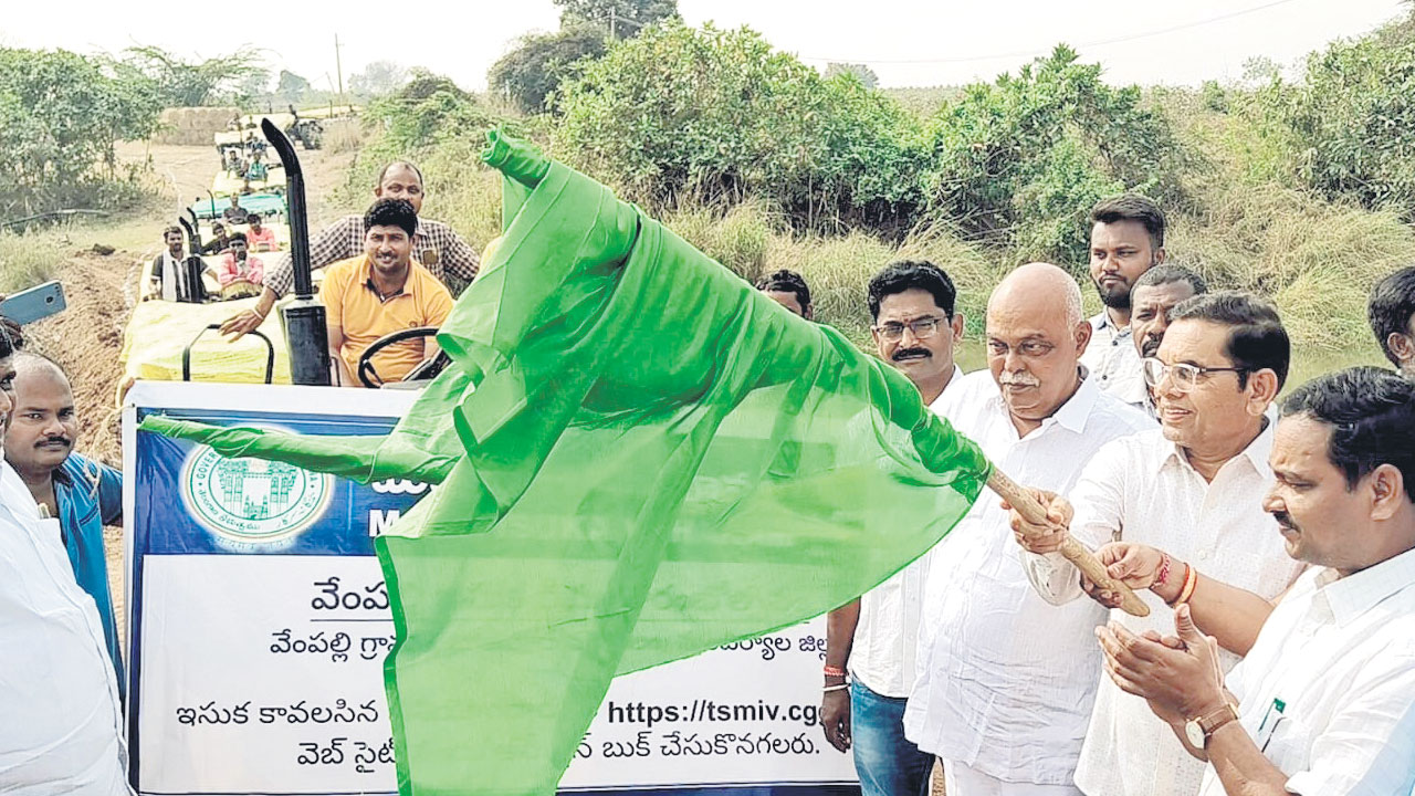 పేదల ఇండ్లకు ఉచితంగా ఇసుక
