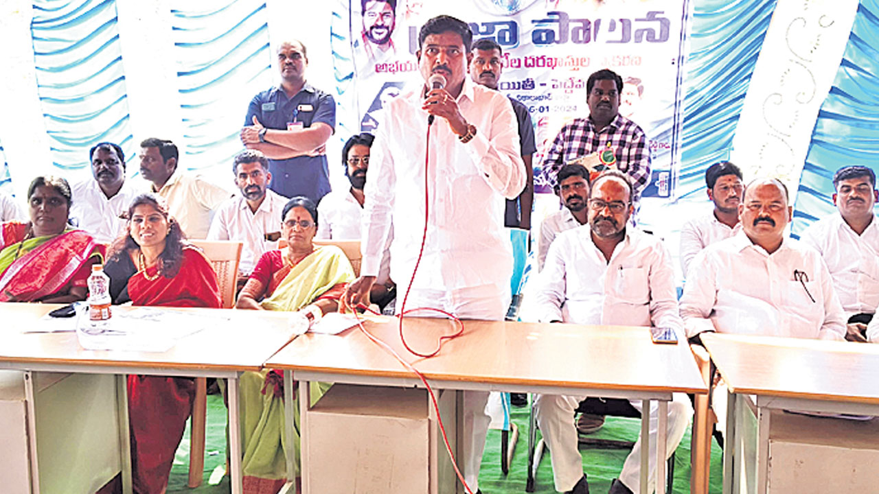 అర్హులందరికీ సంక్షేమ పధకాలు