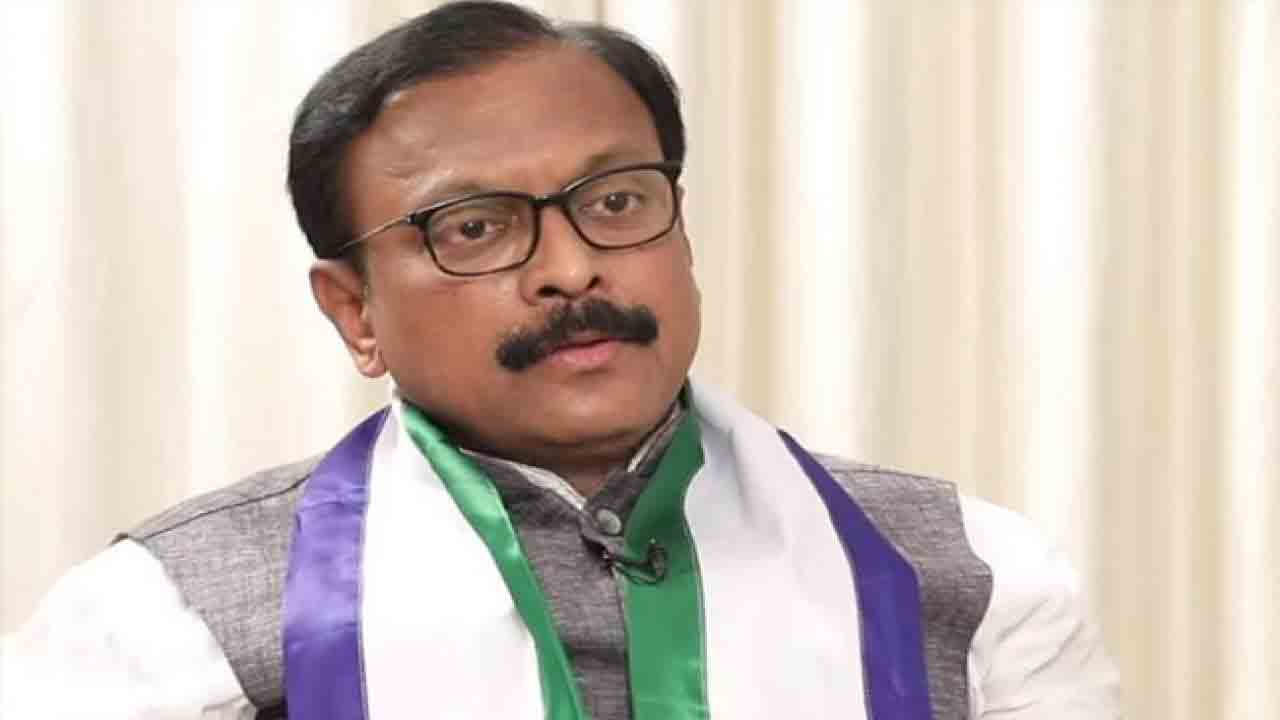 YCP MP Resign | వైసీపీకి కర్నూలు ఎంపీ షాక్‌..  పార్టీకి రాజీనామా చేసిన సంజీవ్‌ కుమార్‌
