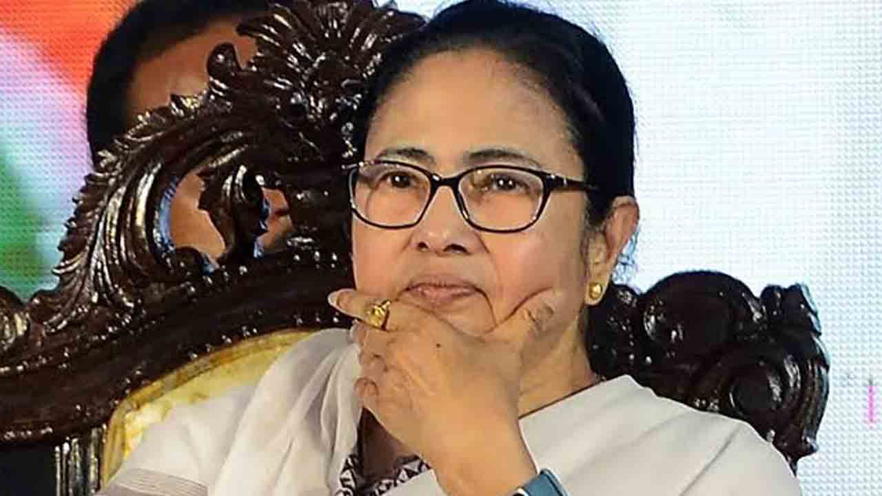 ప్రాముఖ్యం ఇవ్వకపోతే ఒంటరిగానే పోటీ