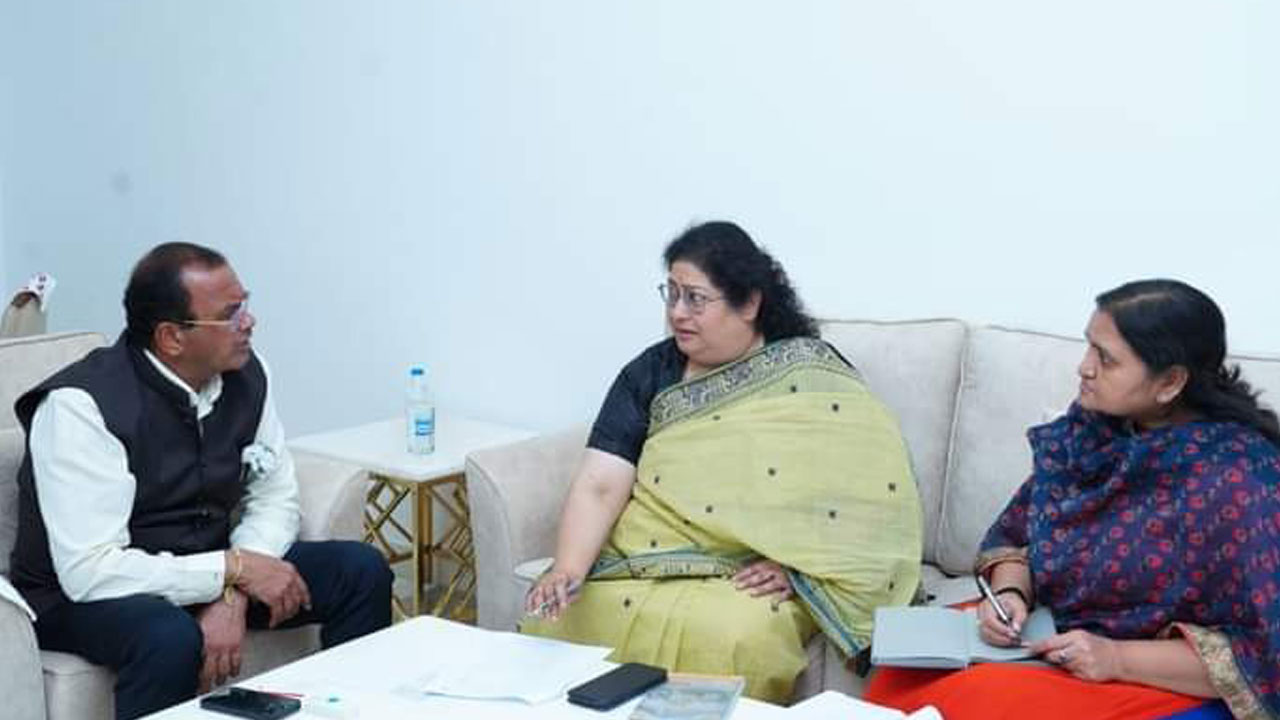 అత్యాధునిక వసతులతో యాదాద్రి స్టేడియం