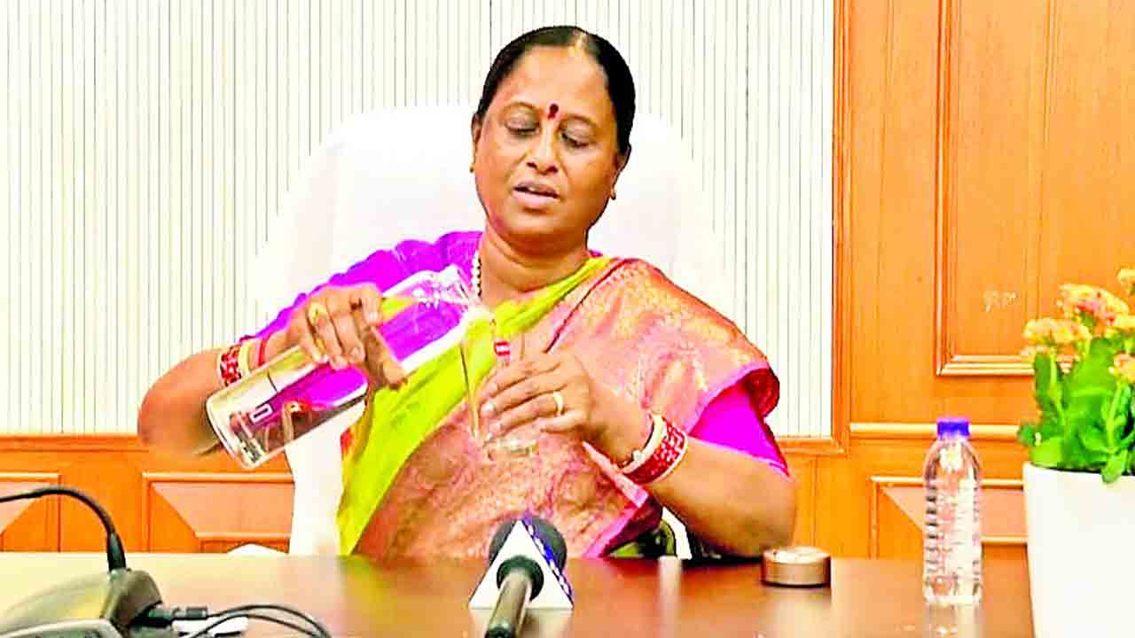 ప్లాస్టిక్‌ను నియంత్రించాలి