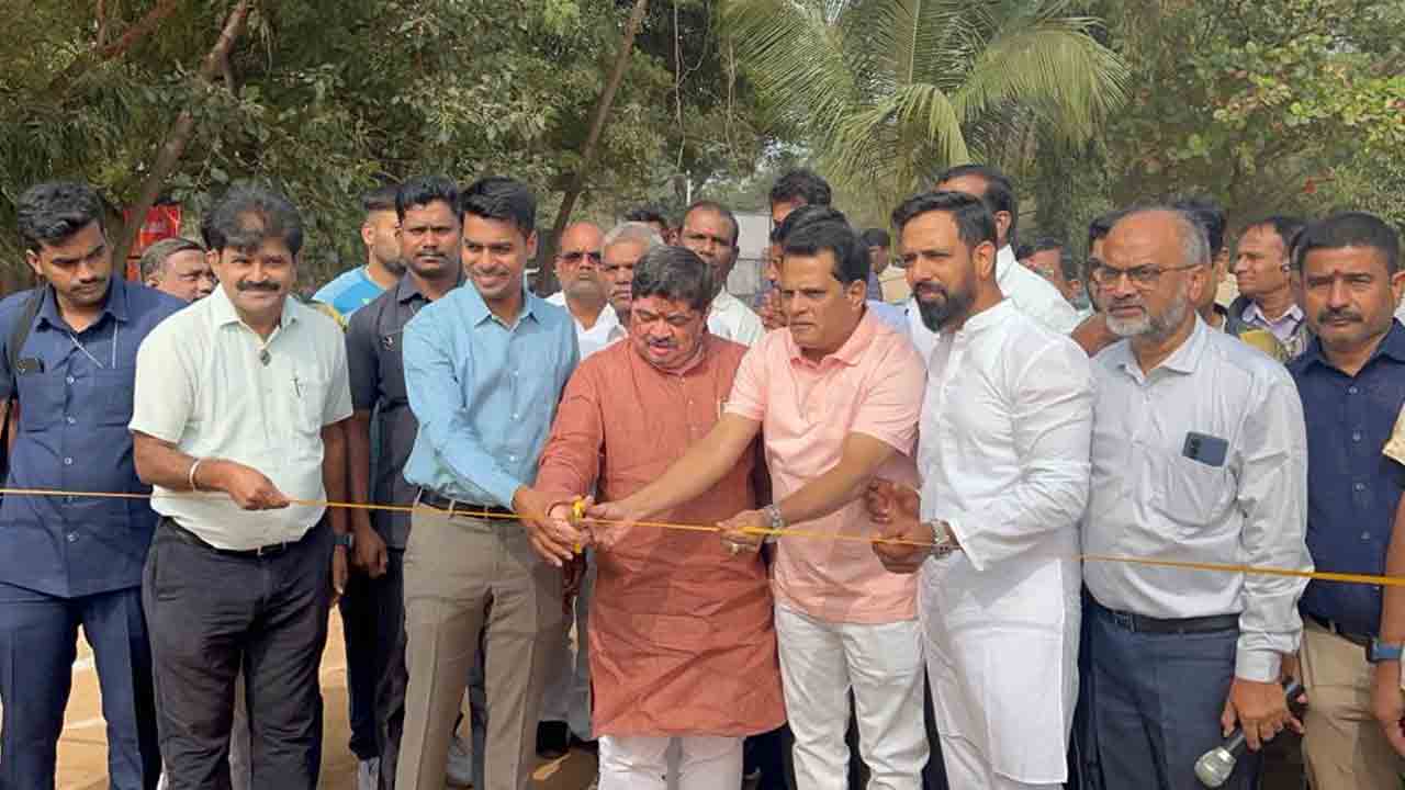 Minister Ponnam Prabhakar | క్రీడలతో ఉద్యోగులకు మానసిక ఉల్లాసం : మంత్రి పొన్నం ప్రభాకర్