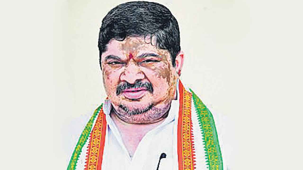 హామీలను అమలు చేసి తీరుతం