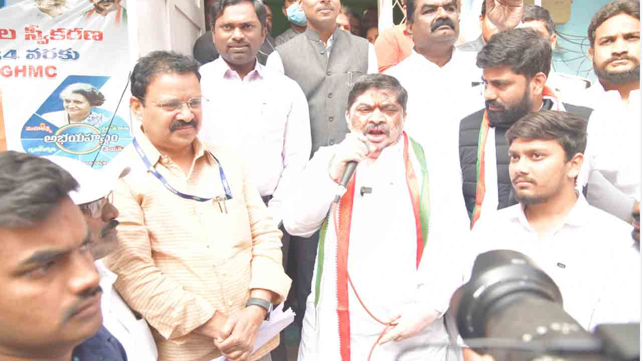 Minister Ponnam Prabhakar | జీహెచ్ఎంసీ పరిధిలో 10 లక్షల దరఖాస్తుల స్వీకరణ : మంత్రి పొన్నం ప్రభాకర్