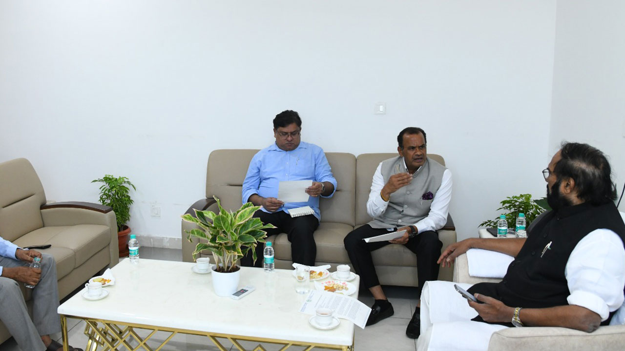 జిల్లా సాగునీటి ప్రాజెక్టులు రెండేండ్లలో పూర్తి చేయాలి