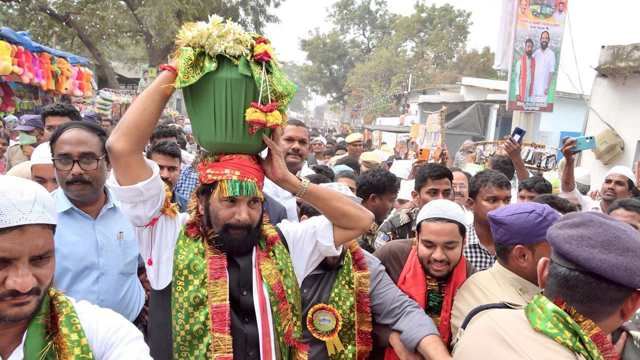 ఘనంగా గంధోత్సవం