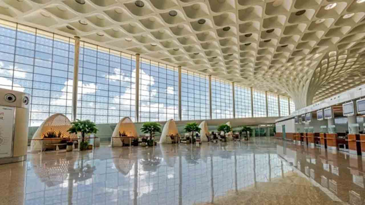 Cocaine |  ముంబై ఎయిర్‌పోర్ట్‌లో రూ.40 కోట్లు విలువ చేసే కొకైన్‌ పట్టివేత