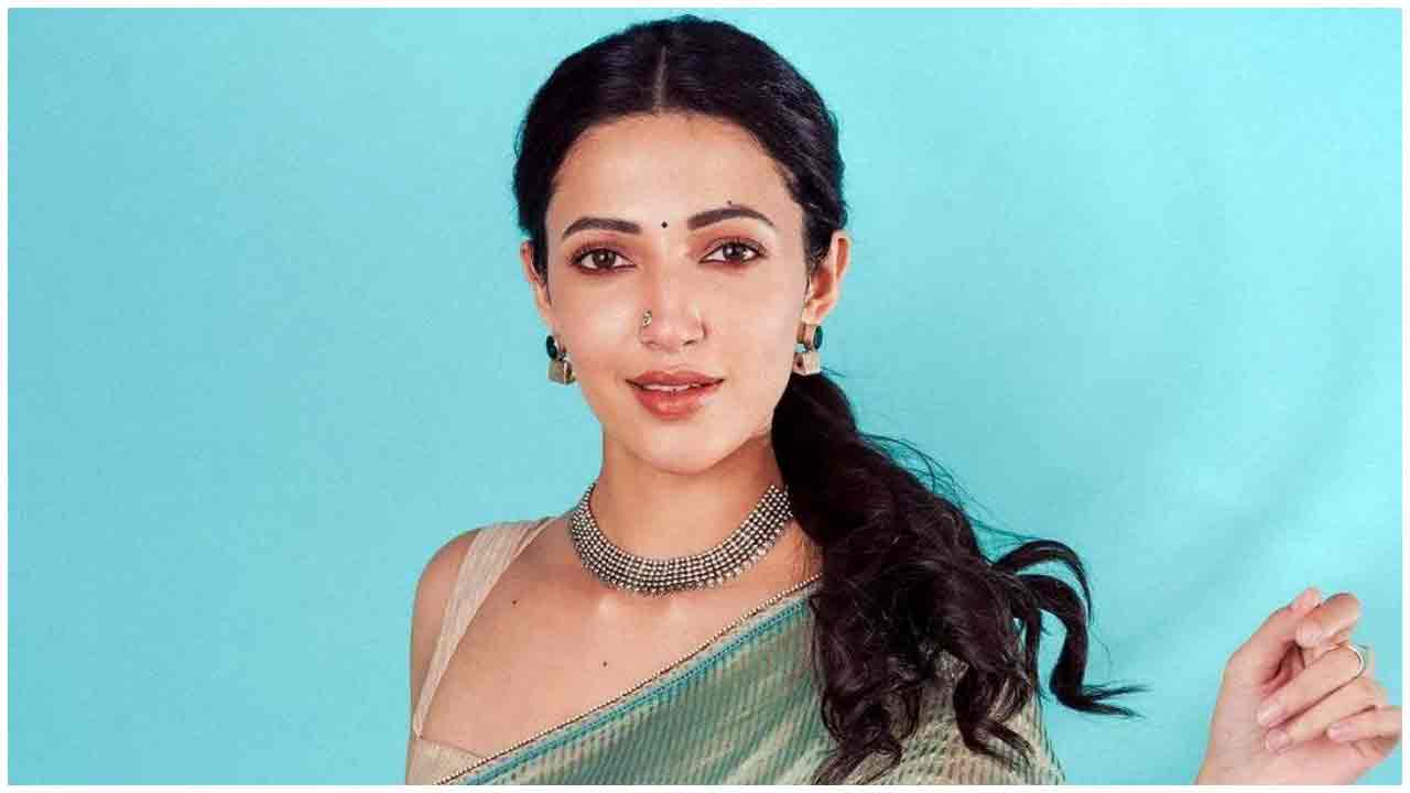 Neha shetty | నేనలాంటి విషయాలకు దూరంగా ఉంటా : గ్యాంగ్స్ ఆఫ్ గోదావరి భామ నేహాశెట్టి