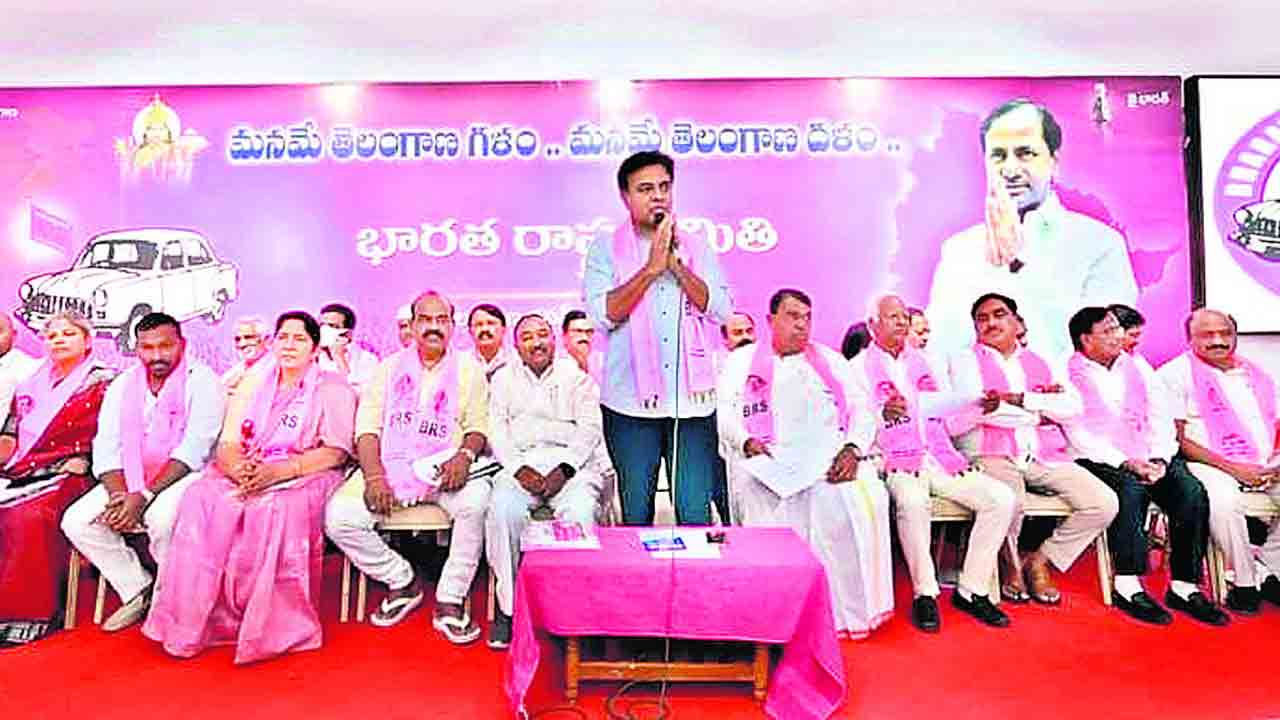 వరంగల్‌లో గులాబీ జెండా ఎగరాలి