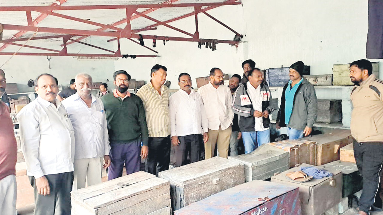 ఆర్కే-5గనిపై దొంగతనం