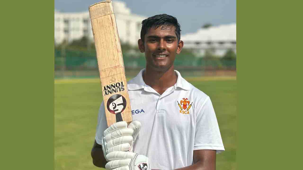 ప్రాఖర్‌ 404 నాటౌట్‌యువరాజ్‌ రికార్డు బద్దలు