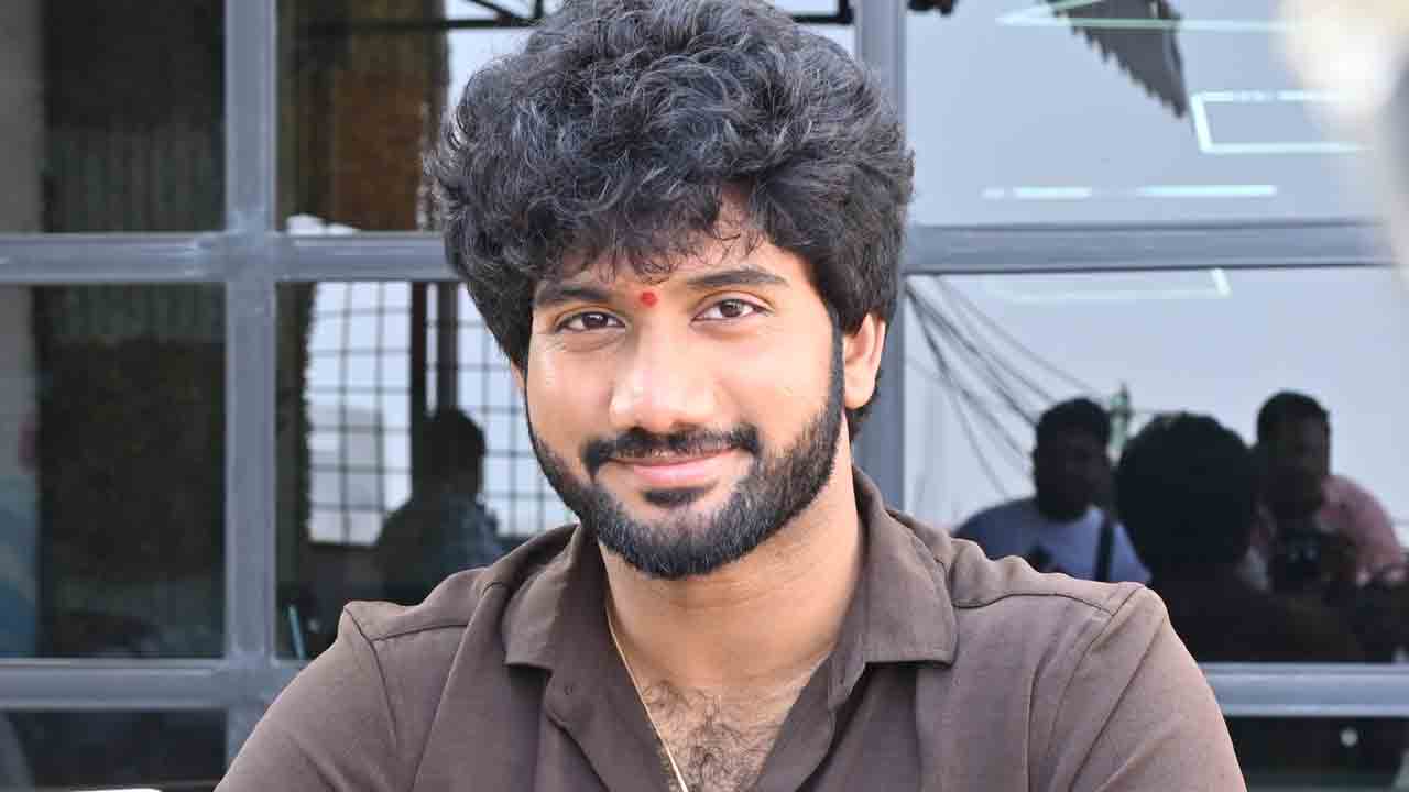 ‘హనుమాన్‌’ను తెలుగు స్టైల్‌ సూపర్‌ హీరోలా చూపించాం