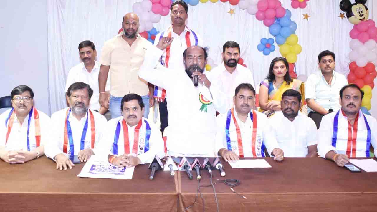 R. Krishnaiah | చట్ట సభల్లో బీసీలకు 50 శాతం రిజర్వేషన్లు కల్పించాలి : ఆర్. కృష్ణయ్య