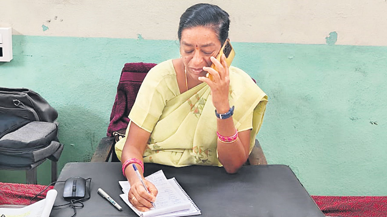 మగవారికి 50శాతం సీట్లు కేటాయించండి