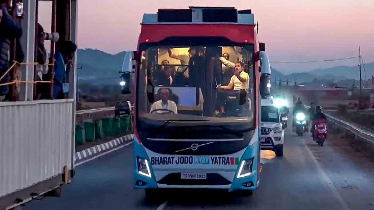 Telangana | రాహుల్‌ బస్సు తెలంగాణదే.. కాంగ్రెస్‌ పార్టీకి బంగారు గుడ్లు పెట్టే బాతుగా మారిన రాష్ట్రం!