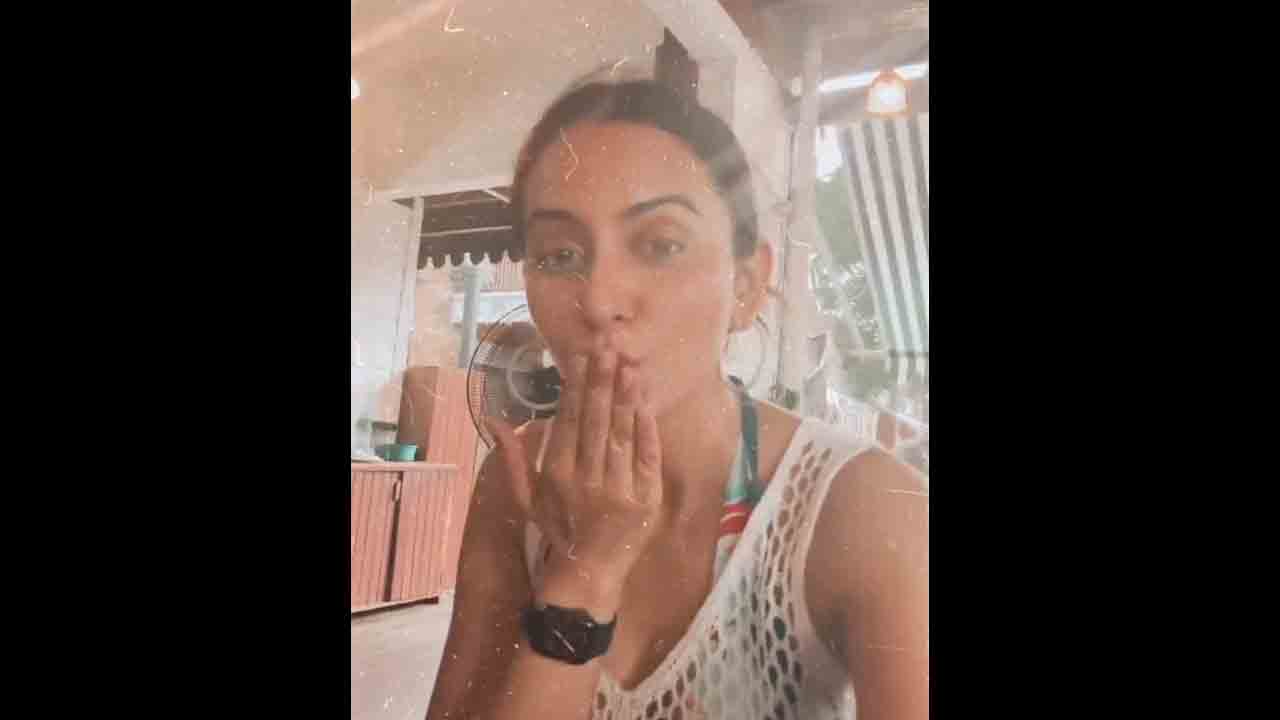 Rakul Preet Singh | ఫ్లైయింగ్‌ కిస్‌తో రకుల్‌ ప్రీత్‌ సింగ్ విషెస్‌.. ట్రెండింగ్‌లో వీడియో