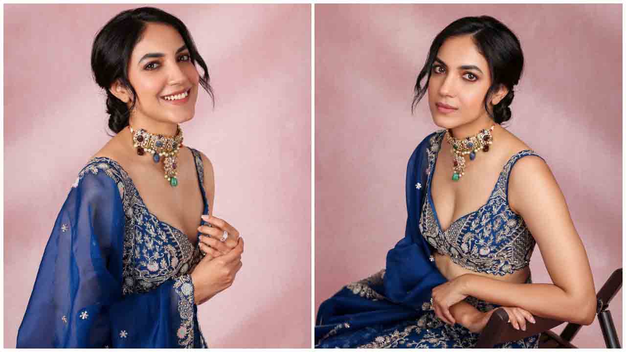 Ritu Varma | బ్లూ కలర్ డ్రెస్‌లో కవ్విస్తున్న రీతూ వర్మ..