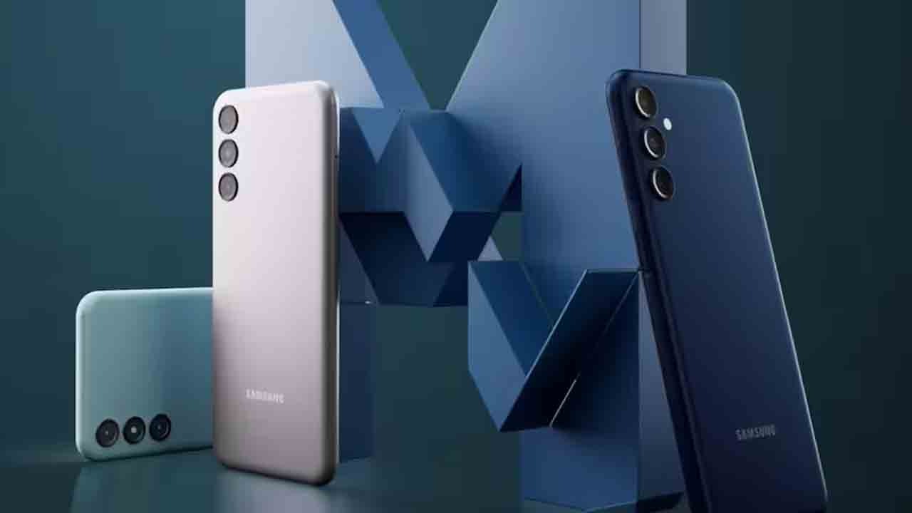 Samsung Galaxy-Discounts | బడ్జెట్ ఫ్రెండ్లీగా శాంసంగ్ గెలాక్సీ స్మార్ట్ ఫోన్లు.. ఈ మోడల్ ఫోన్లపై భారీ డిస్కౌంట్లు..!