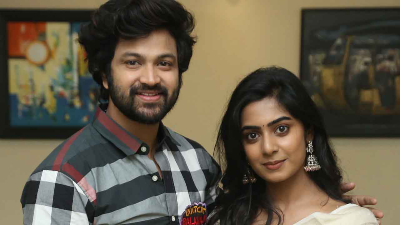 Bootcut Balaraju | నా సినిమా చూడండి అంటూ థియేట‌ర్ ముందు వేడుకున్న బిగ్ బాస్ సోహైల్