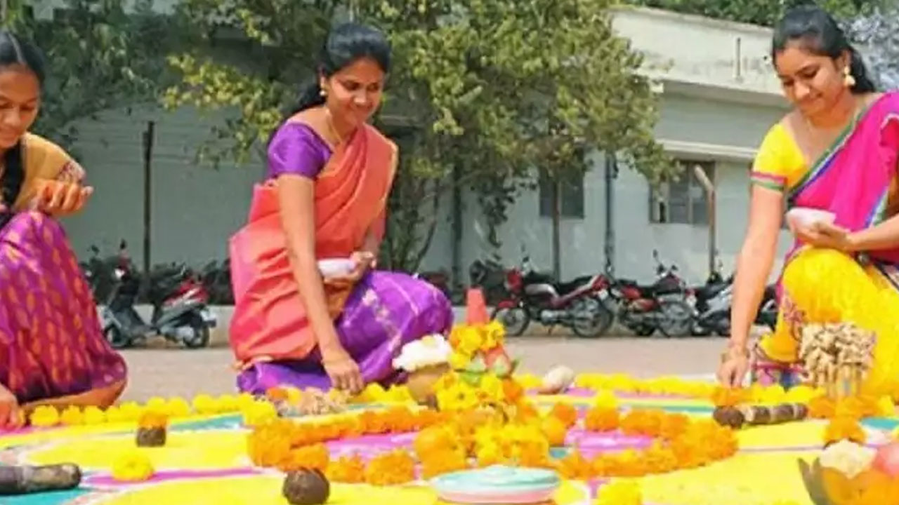 సంక్రాంతిని సంతోషంగా జరుపుకోవాలి