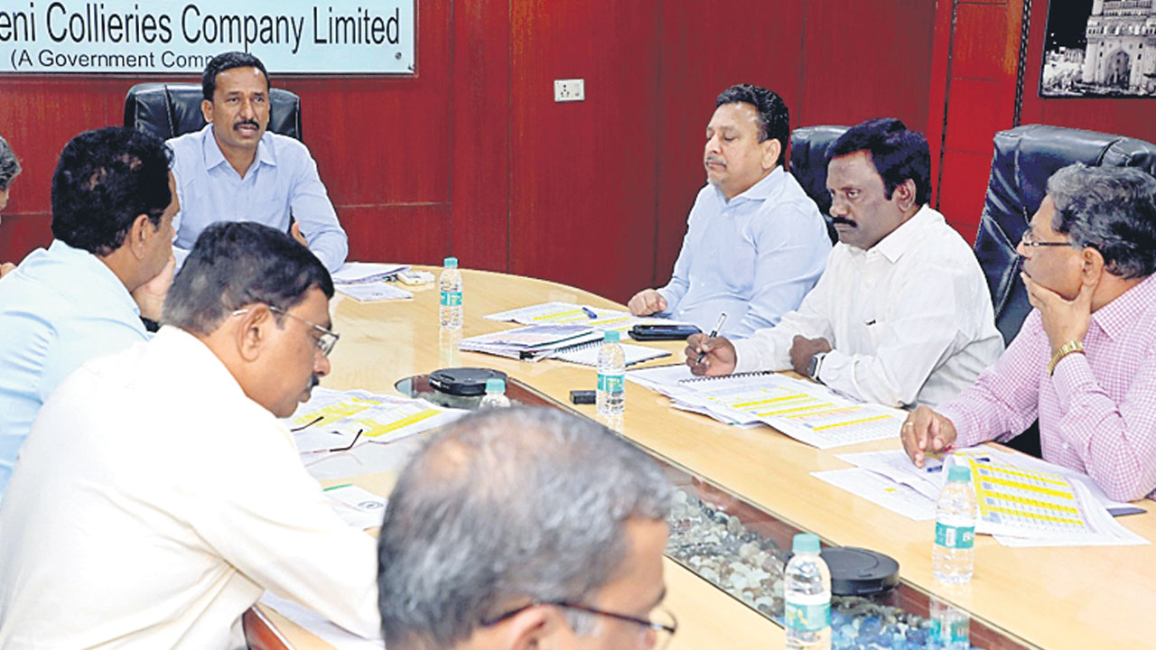 70 మిలియన్‌ టన్నుల బొగ్గు ఉత్పత్తి సాధించాలి