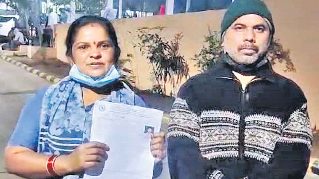 నిమ్స్‌లో సింగరేణి కార్మికుడికి చేదు అనుభవం