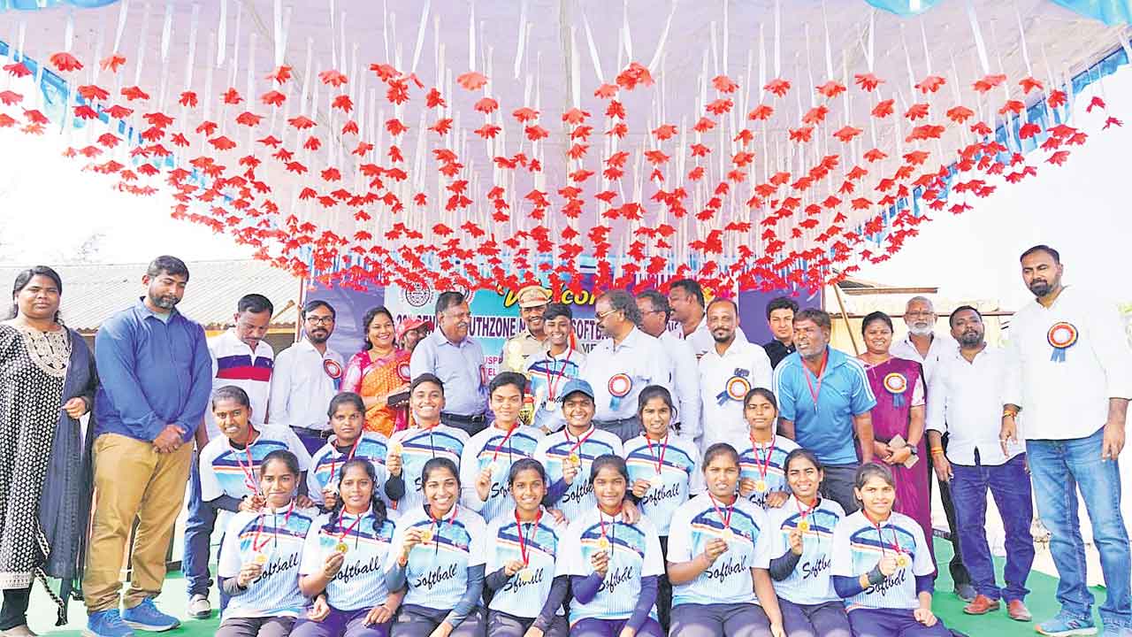 సాఫ్ట్బాల్ విజేత తెలంగాణ