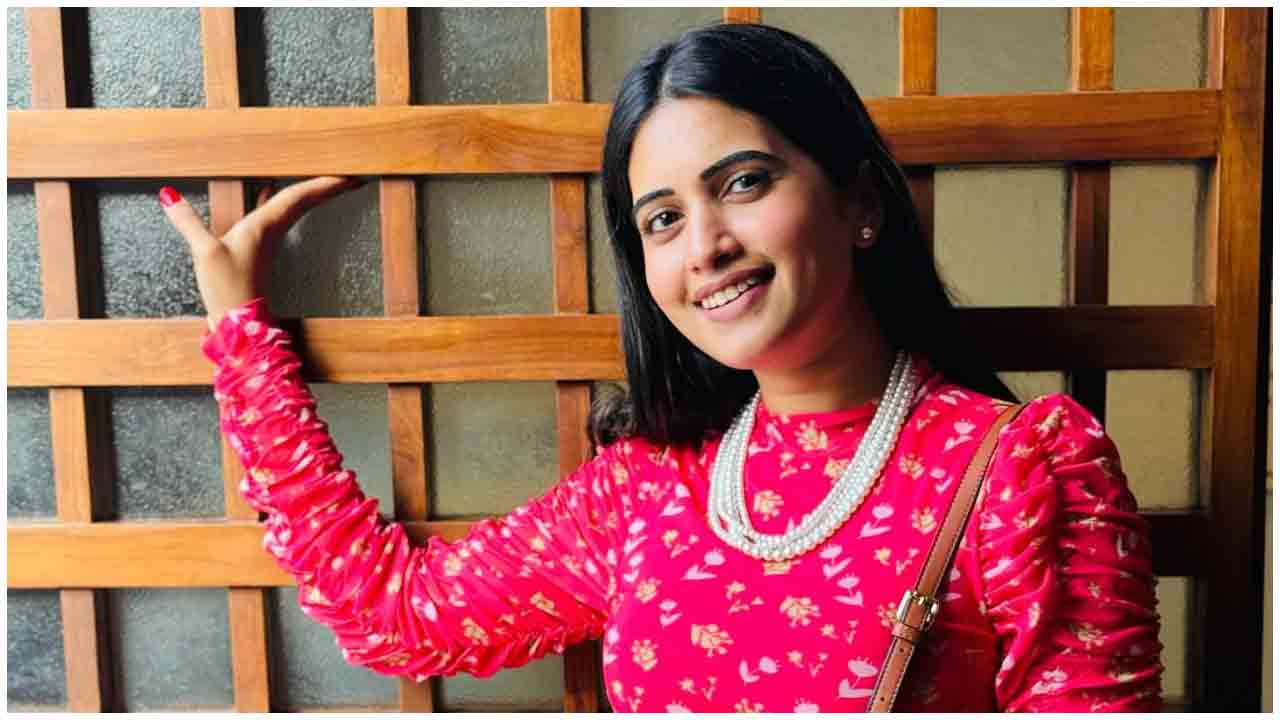 Sravanthi Chokarapu