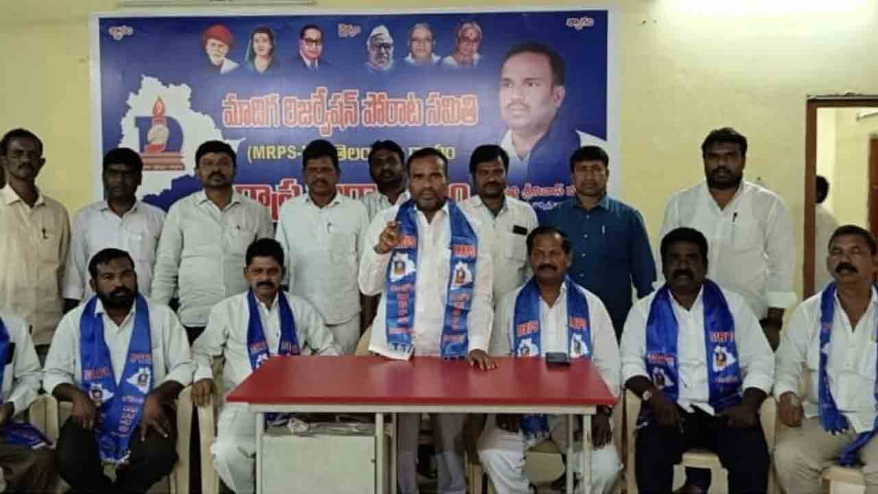 కమిటీల పేరుతో బీజేపీ కాలయాపన