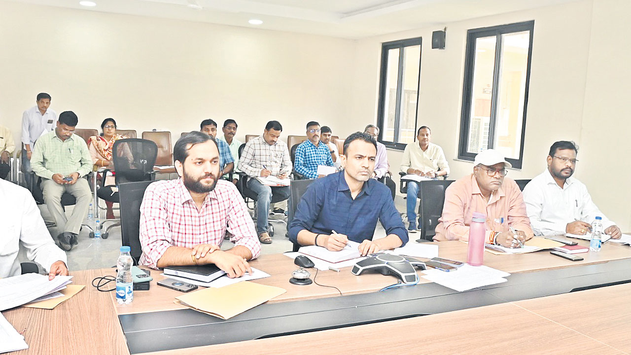 స్పష్టమైన ఓటరు జాబితా రూపొందించాలి