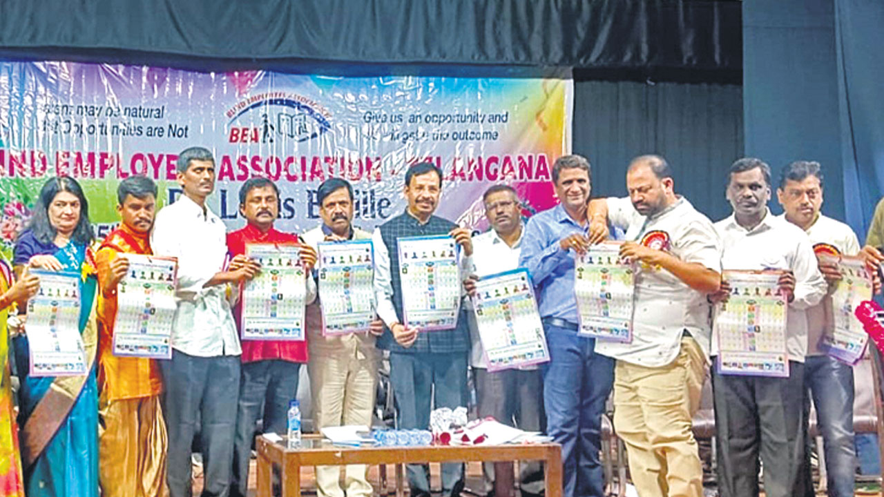 త్వరలో 2375 కొత్త బస్సులు