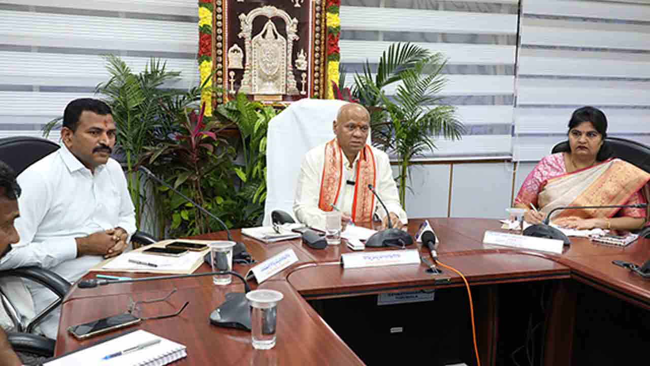 TTD Laddoos | జ‌న‌వ‌రి 22న అయోధ్యకు ల‌క్ష శ్రీ‌వారి ల‌డ్డూలు : టీటీడీ ఈవో