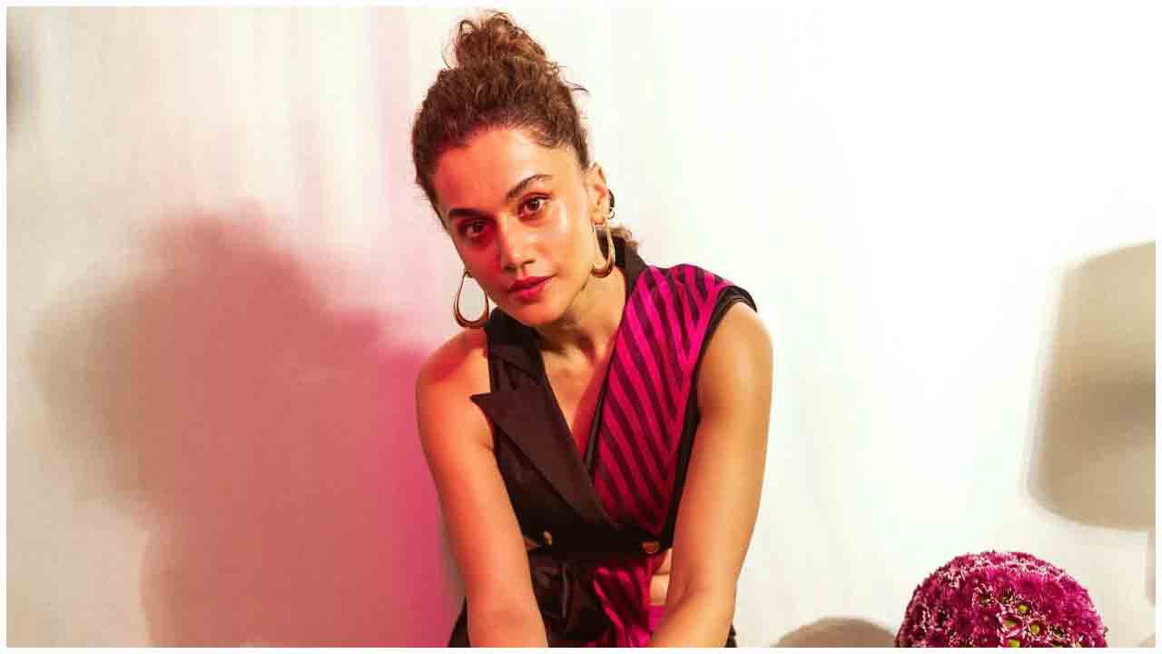 Taapsee Pannu | ట్రెండీ డ్రెస్‌లో తాప్సీ అల్ట్రా స్టైలిష్ లుక్..