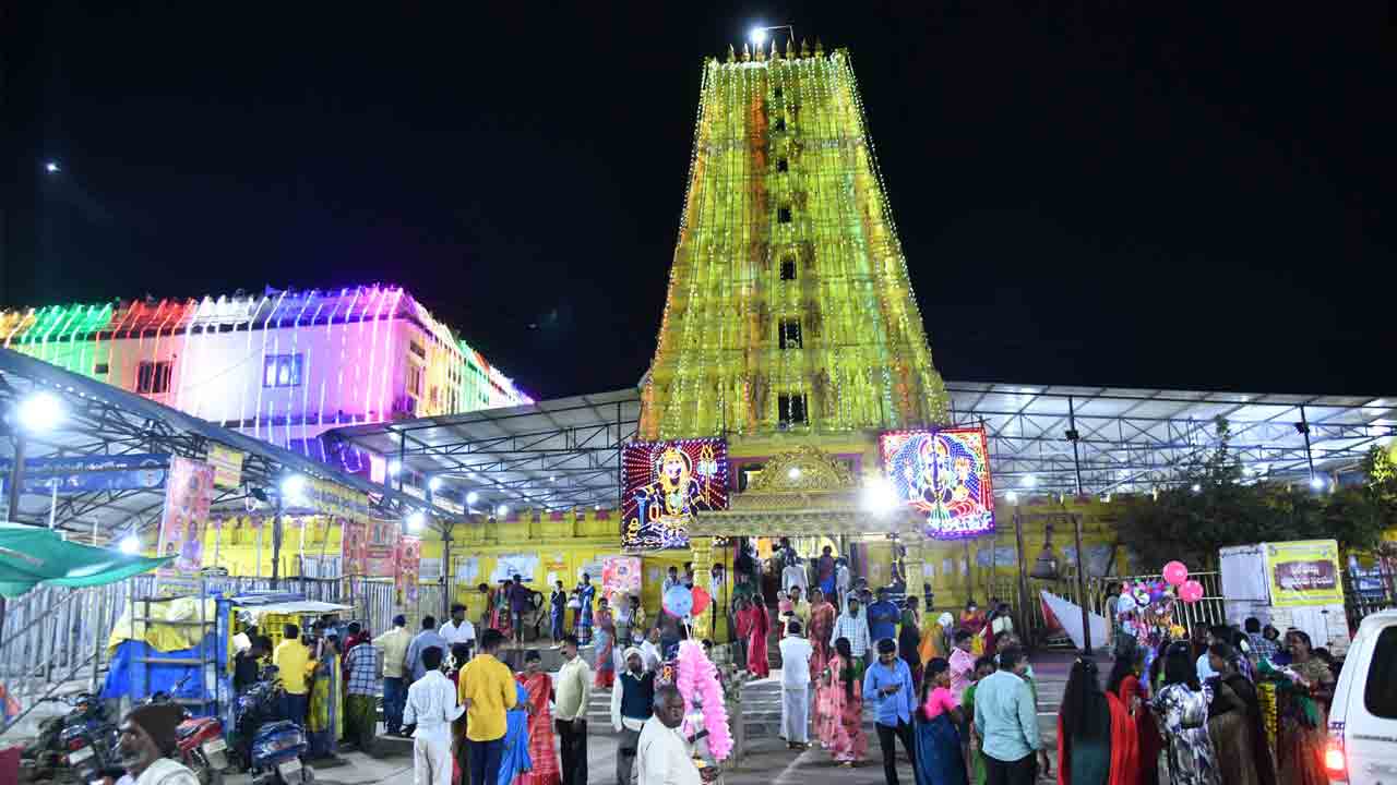 Komuravelli Mallanna | నేడు కొమురవెల్లిలో పట్నం వారం.. 8 ఆదివారాలపాటు ఆలయంలో వార్షిక బ్రహ్మోత్సవాలు