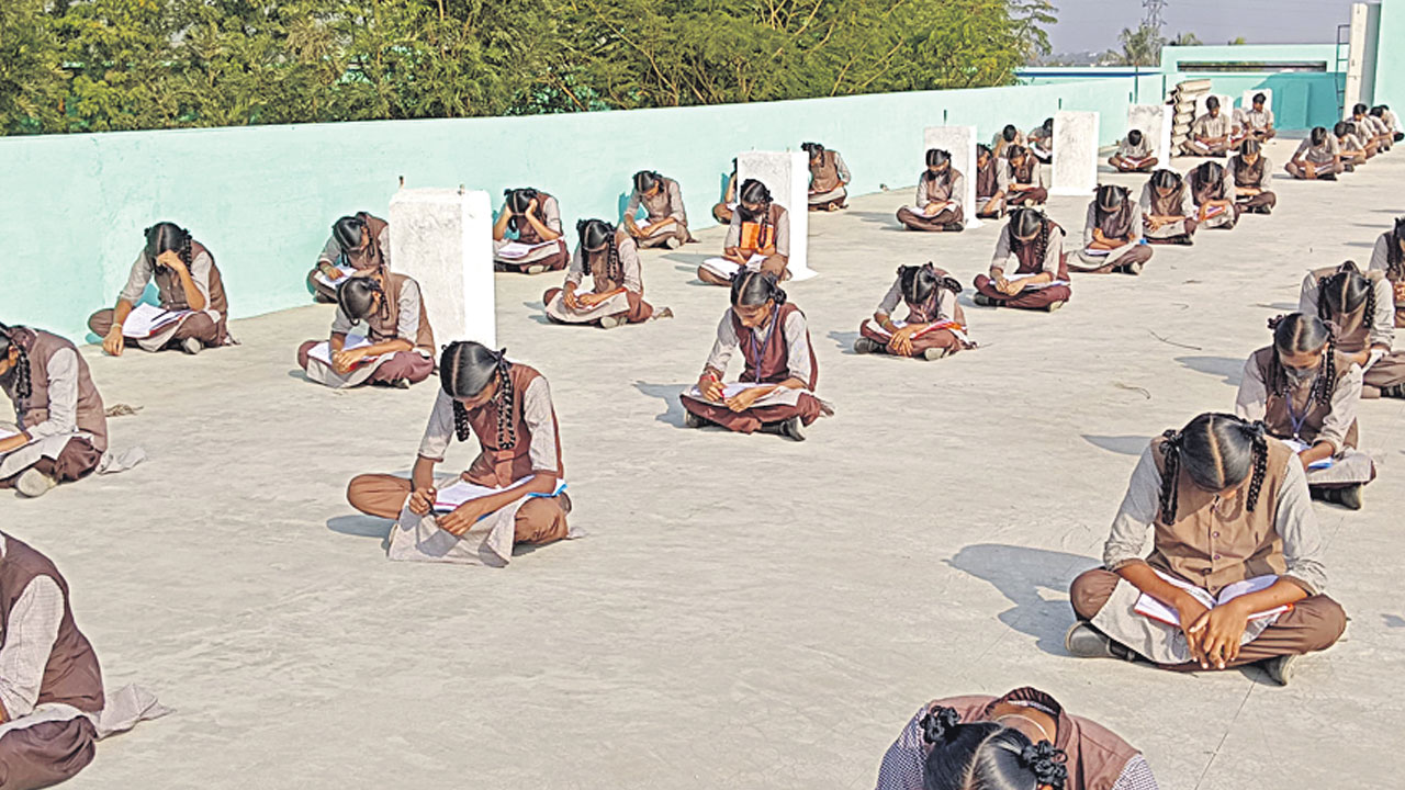 టార్గెట్‌ 100%