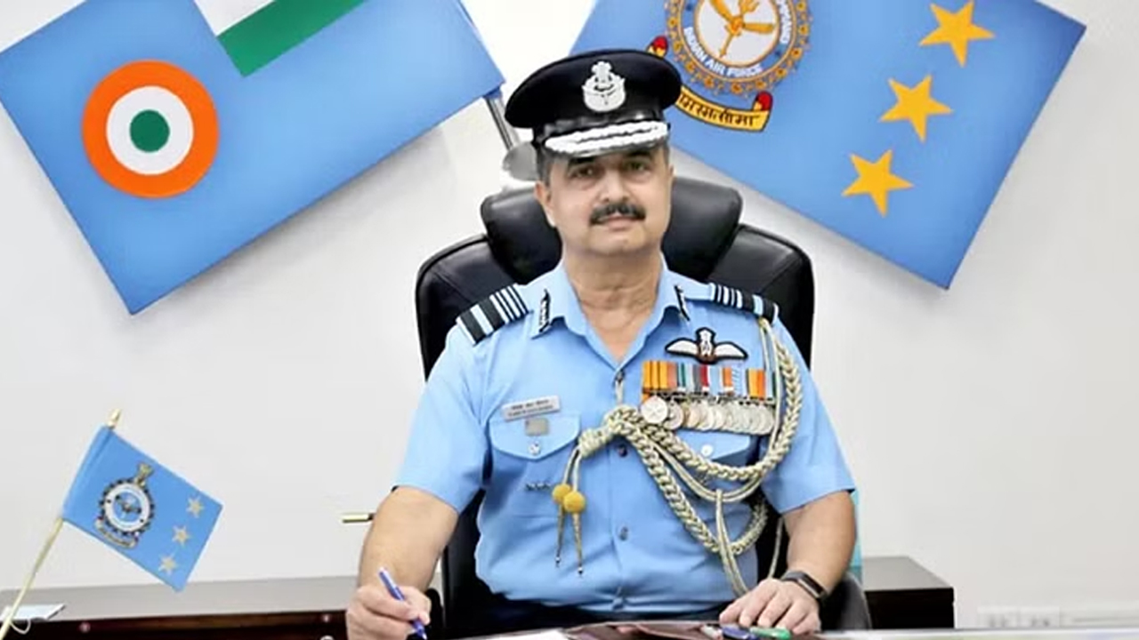 IAF | స్వదేశీ సాంకేతికతకు ప్రాధాన్యం : వాయుసేన చీఫ్‌ వీఆర్‌ చౌదరి