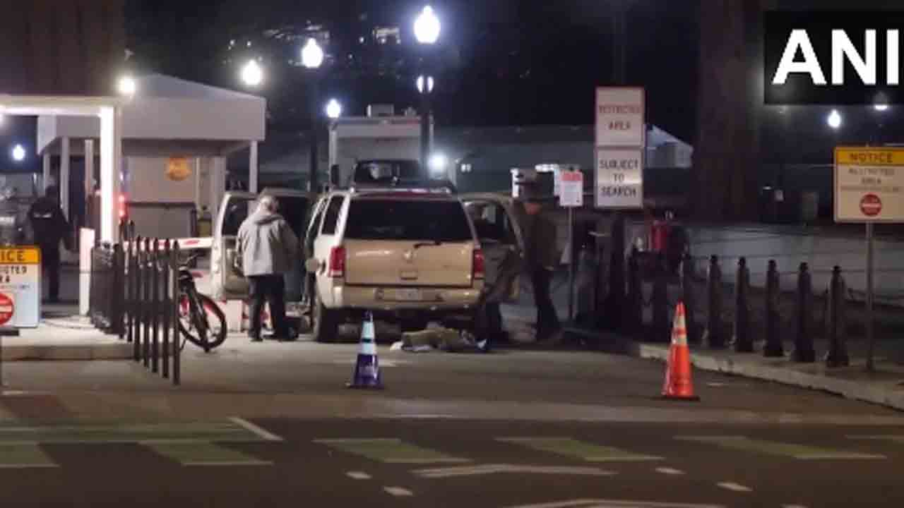 White House | అమెరికా అధ్యక్ష భవనం గేటుపైకి దూసుకెళ్లిన కారు.. వ్యక్తి అరెస్ట్‌