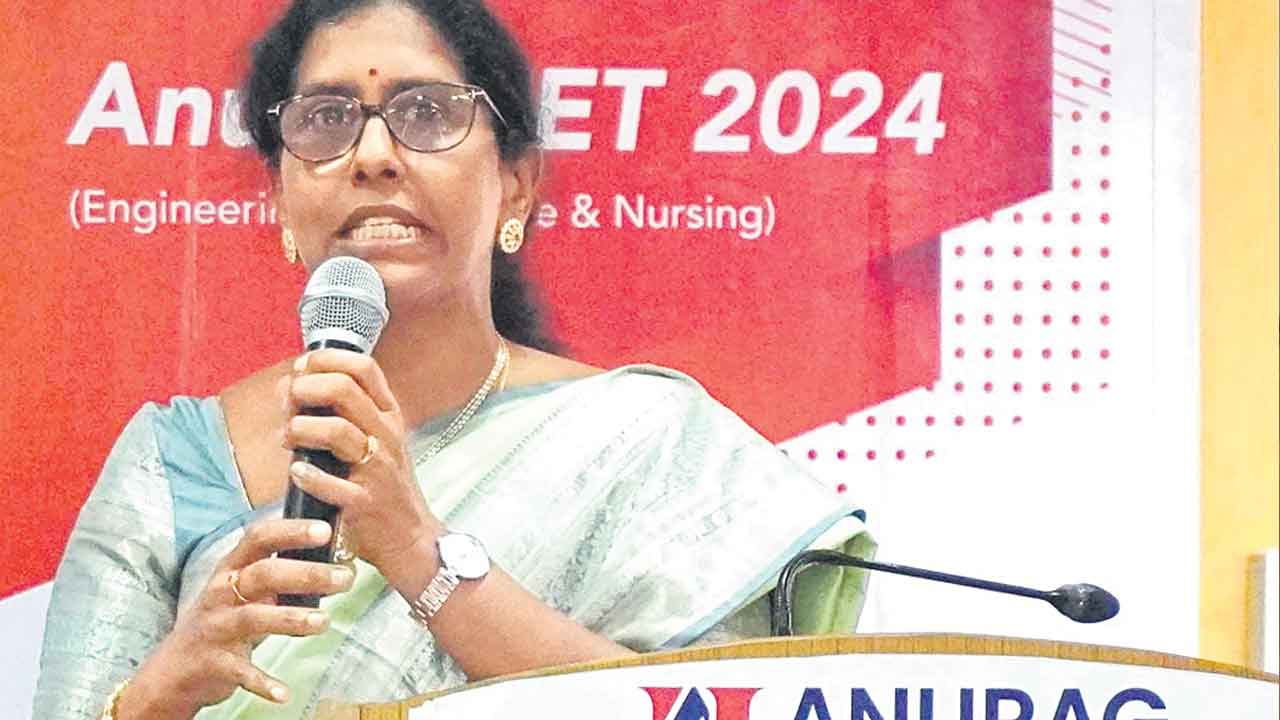 భూకబ్జాతో మాకు సంబంధం లేదు