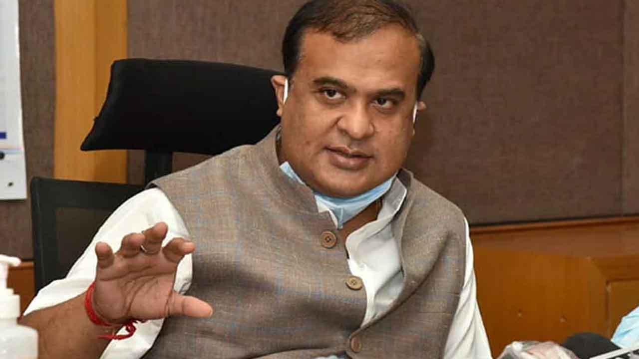 లోక్‌సభ ఎన్నికల తర్వాత రాహుల్‌ అరెస్ట్‌ : హిమంత