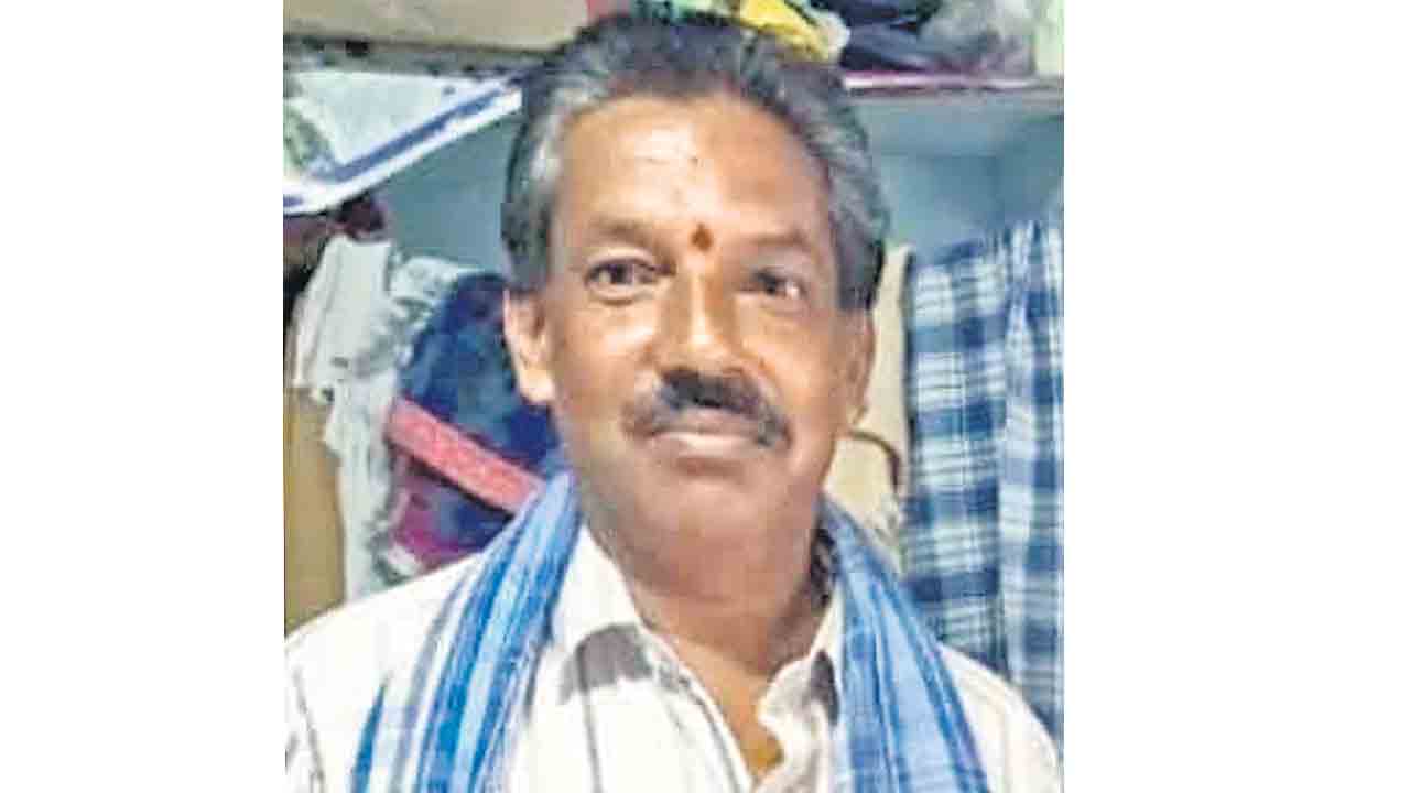 గుండెపోటుతో ఆటో డ్రైవర్‌ మృతి