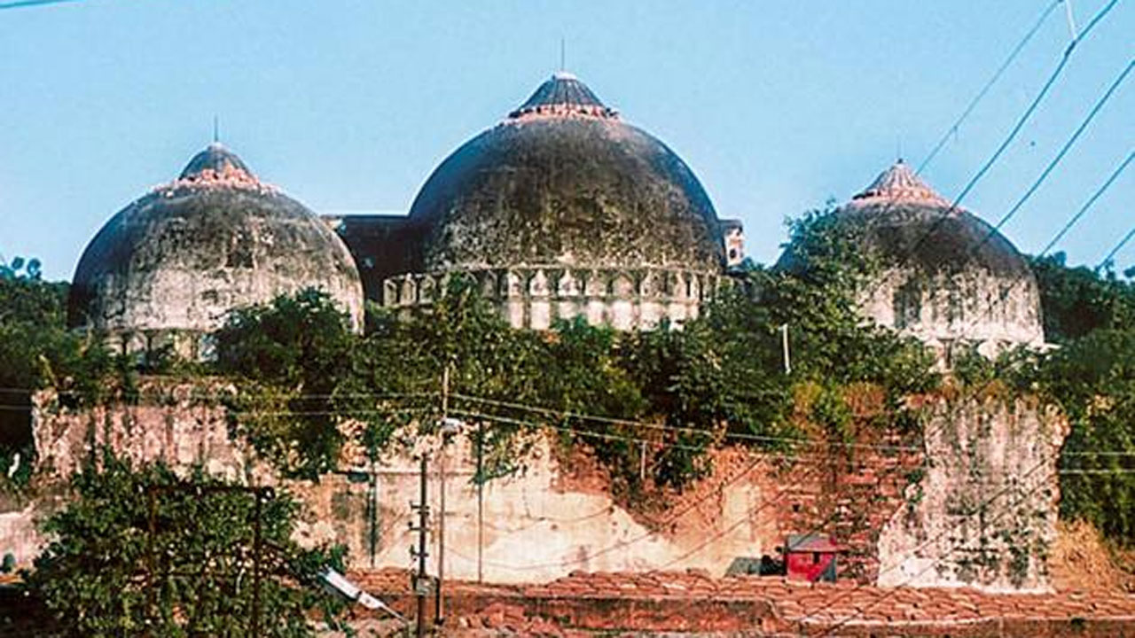 1528
బాబ్రీ మసీదును మొఘల్‌ చక్రవర్తి కమాండర్ మీర్‌ బాకీ నిర్మించారు.