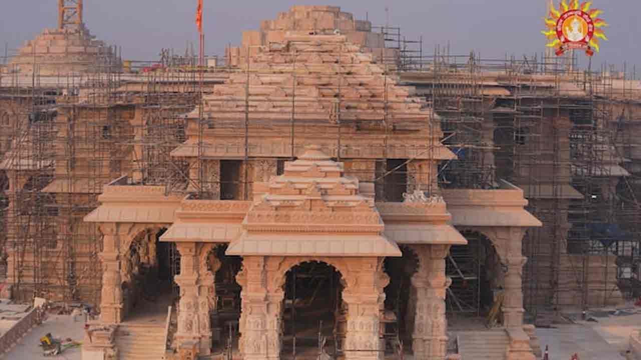 Ayodhya Ram Temple: అయోధ్య గుడి అలంక‌ర‌ణ‌కు భోపాల్ కాగితంపూలు