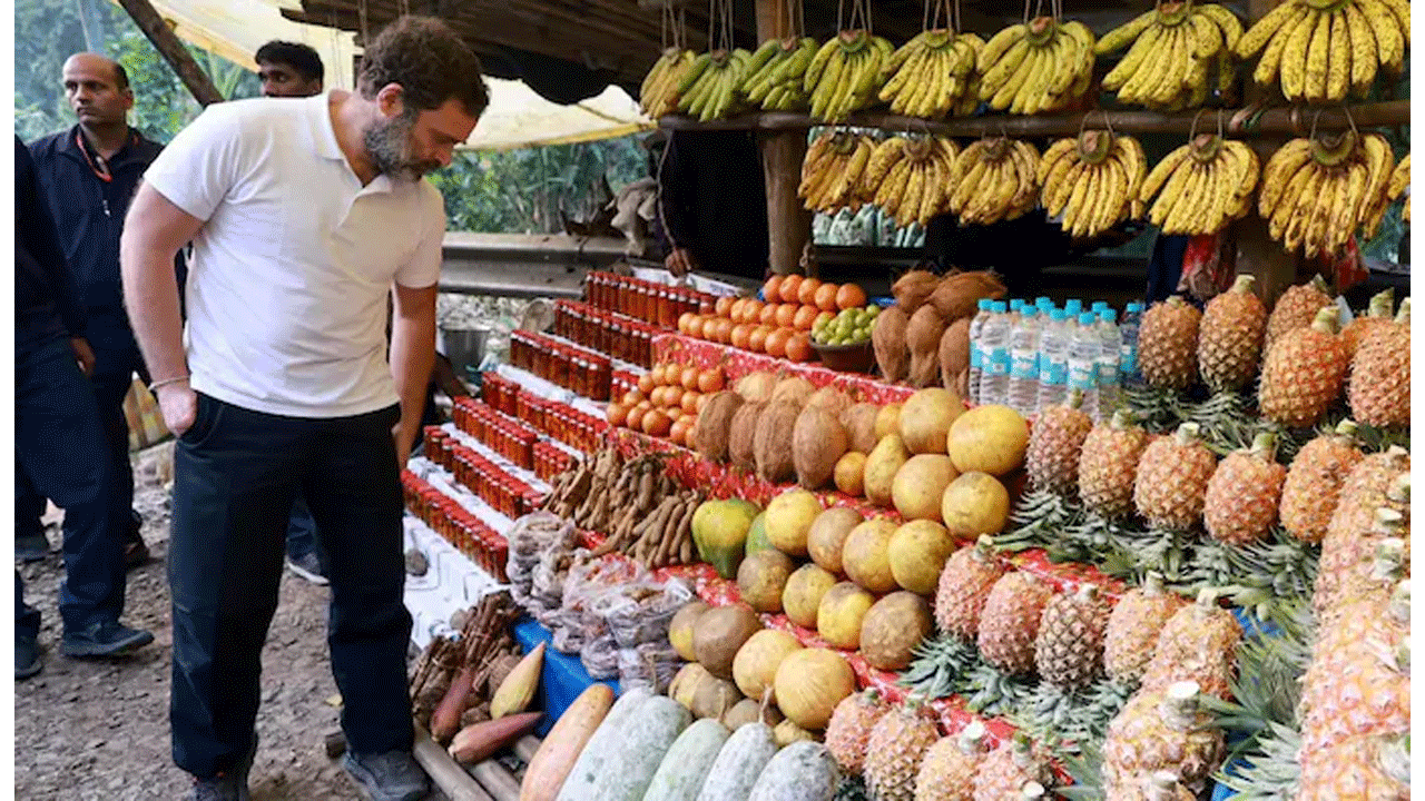 Meghalaya Pineapples | మేఘాల‌య పైనాపిల్స్‌కు రాహుల్ ఫిదా