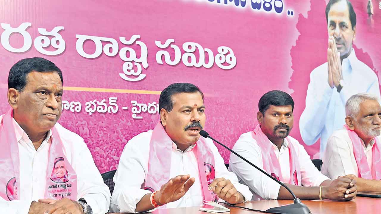 మల్లేశ్‌ హత్యపై న్యాయవిచారణ జరిపించాలి